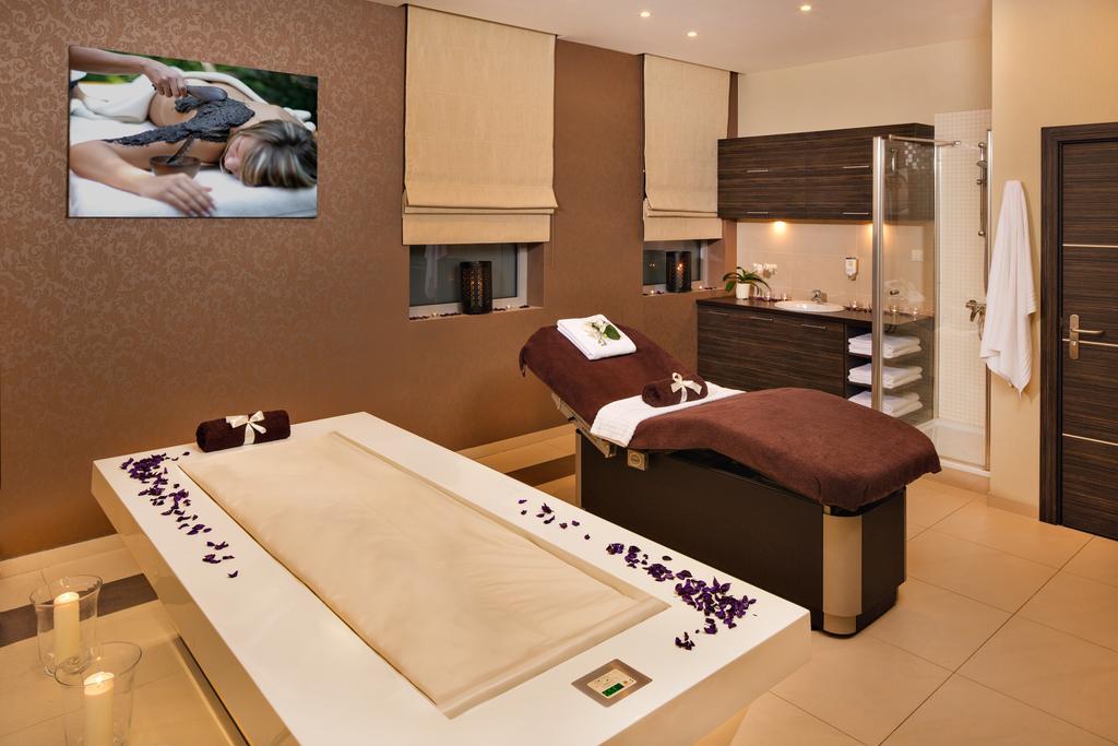 Z-Hotel Business & Spa Otwock Dış mekan fotoğraf