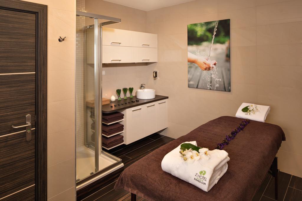 Z-Hotel Business & Spa Otwock Dış mekan fotoğraf
