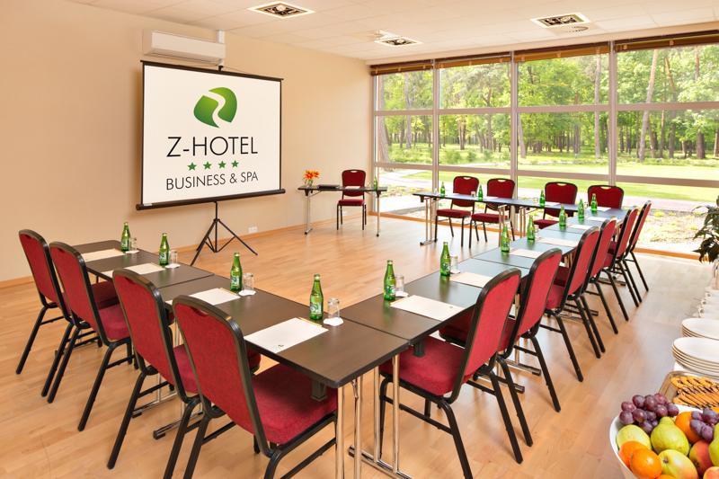 Z-Hotel Business & Spa Otwock Dış mekan fotoğraf