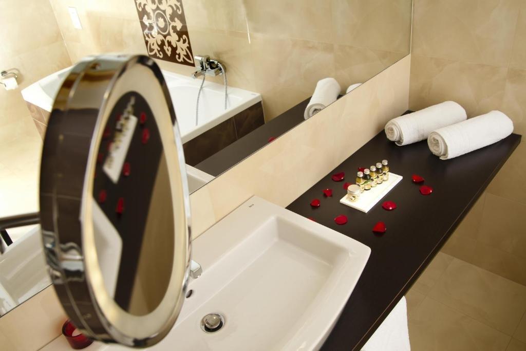 Z-Hotel Business & Spa Otwock Dış mekan fotoğraf