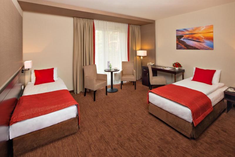 Z-Hotel Business & Spa Otwock Dış mekan fotoğraf