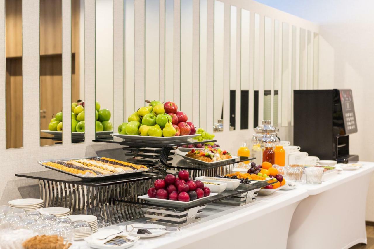 Z-Hotel Business & Spa Otwock Dış mekan fotoğraf